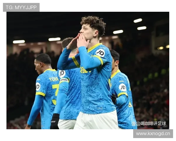 埃弗顿与詹姆斯加纳续约至2030年